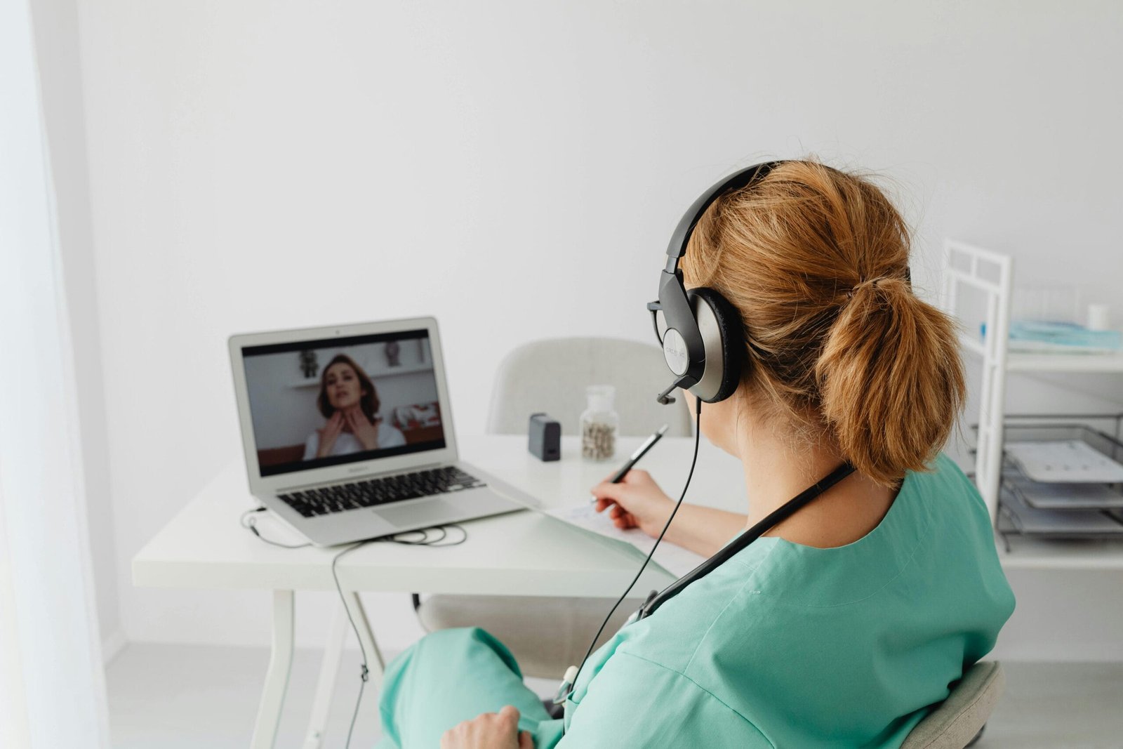 Is Psychiatric Telehealth Right for You? Key Considerations